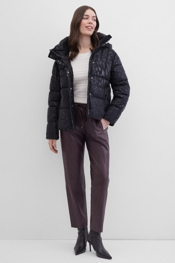 Куртка зимняя с капюшоном