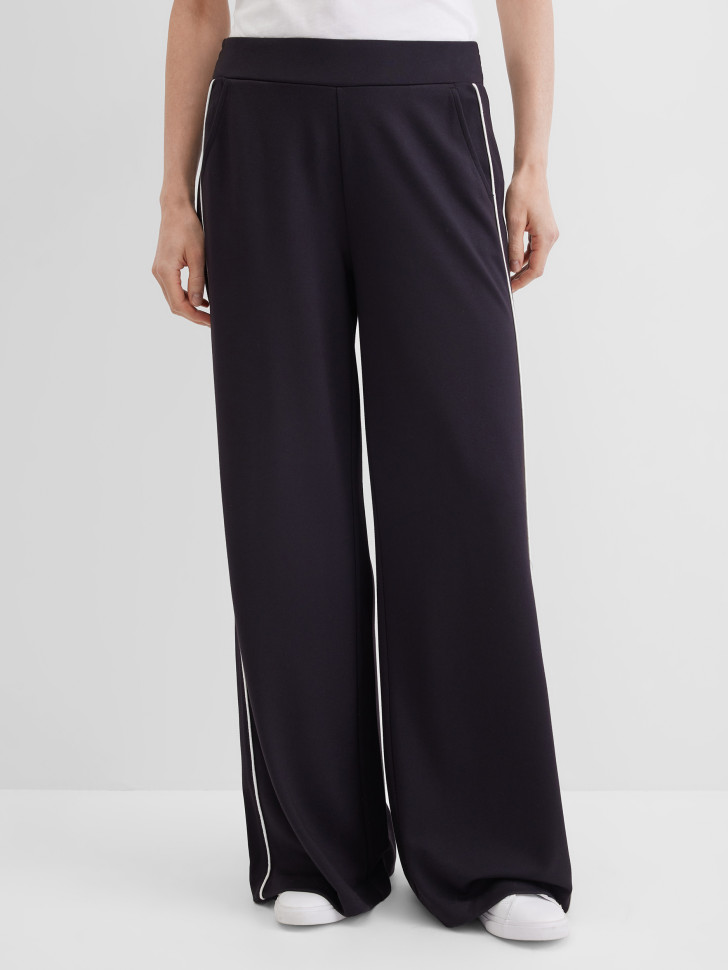 Брюки широкие