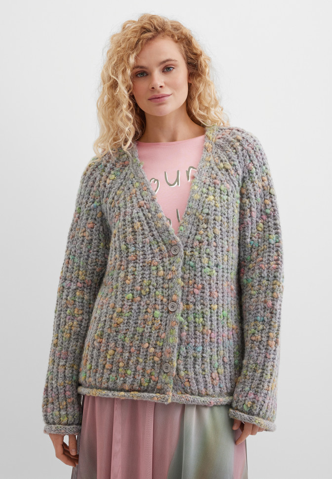 Кардиган на пуговицах