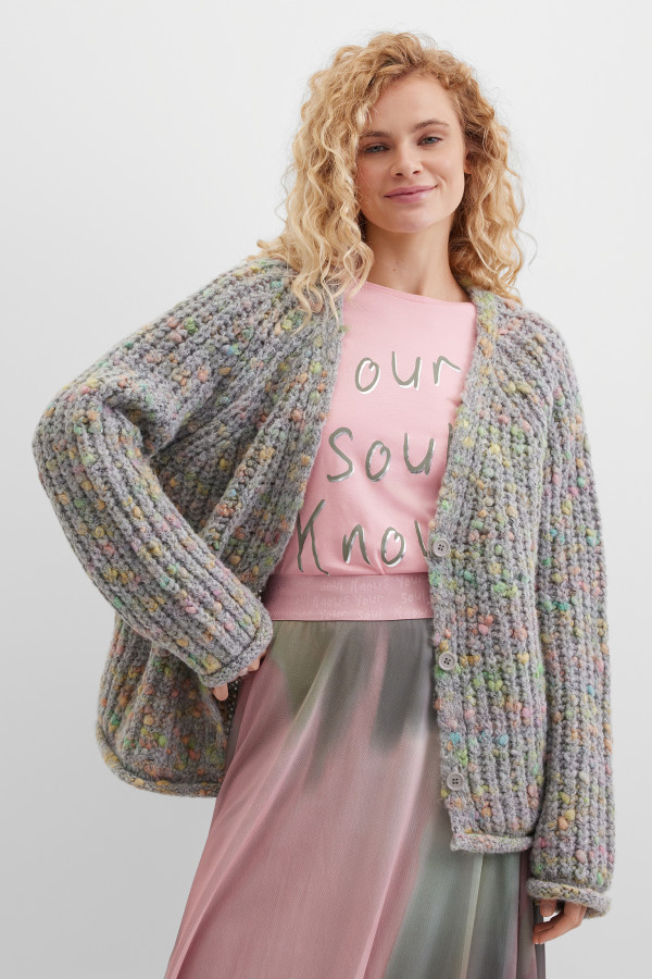 Кардиган на пуговицах