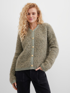 Кардиган на пуговицах