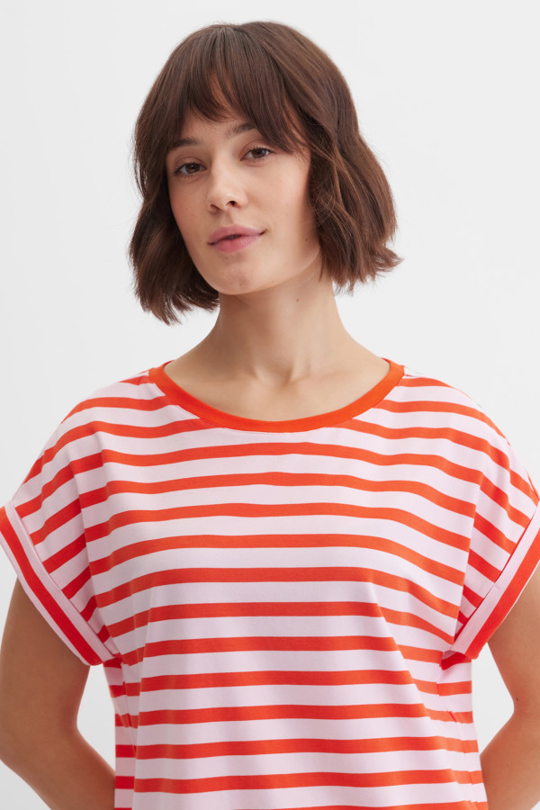 Футболка свободная