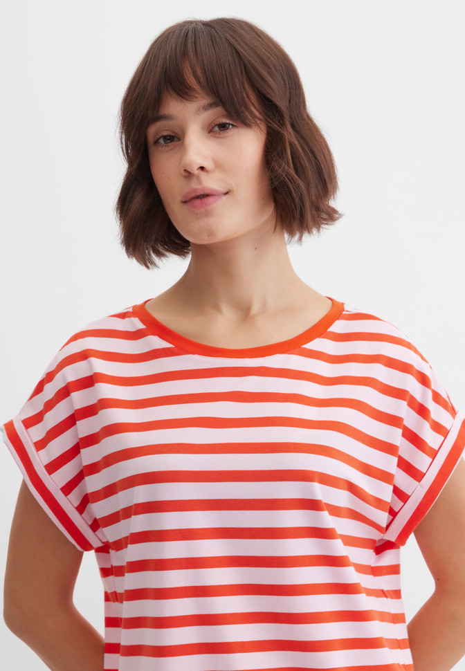 Футболка свободная