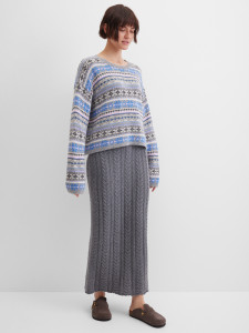 Джемпер укороченного кроя