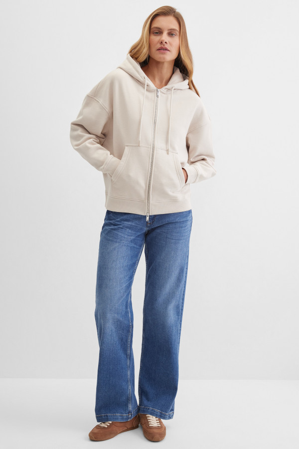 Толстовка с капюшоном