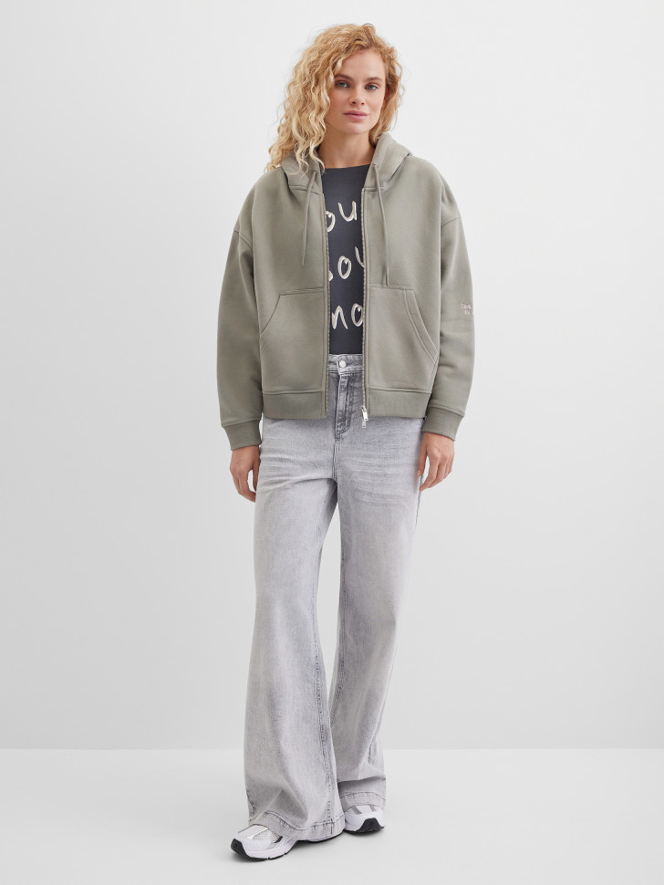 Толстовка с капюшоном