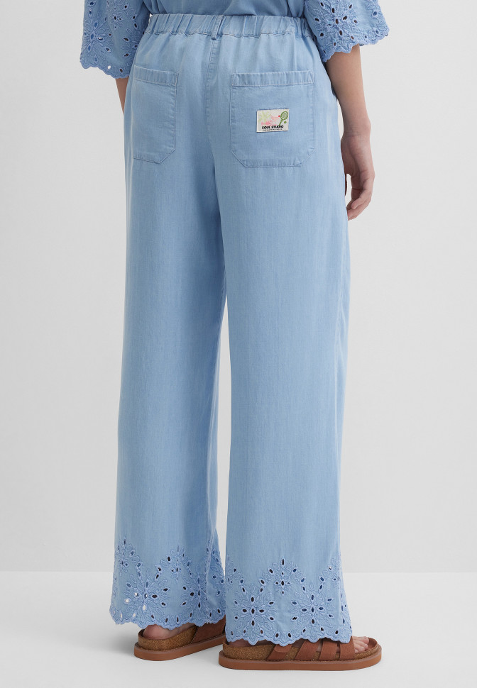 Брюки широкие