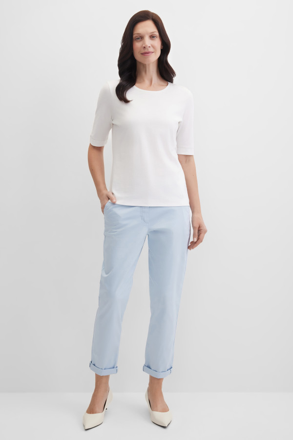 Брюки чинос