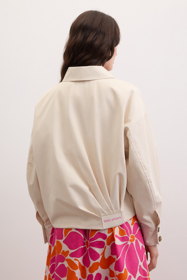 Бомбер с защипами