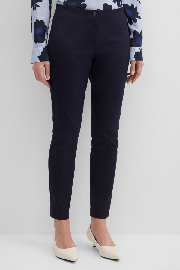 Брюки зауженные