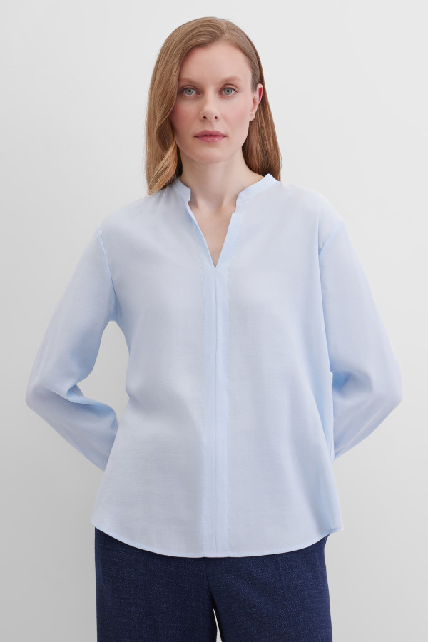 Блузка с длинными рукавами