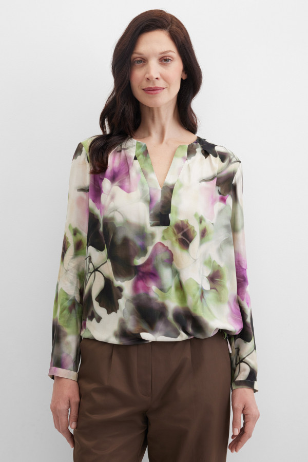Блузка с цветочным принтом