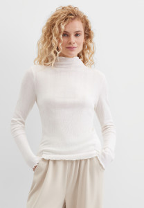 Водолазка базовая в рубчик