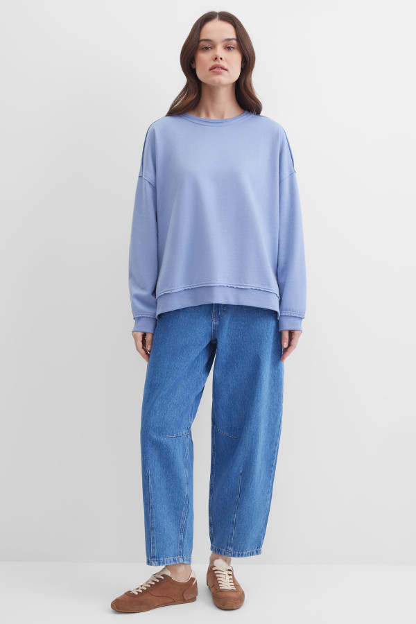 Свитшот свободного кроя