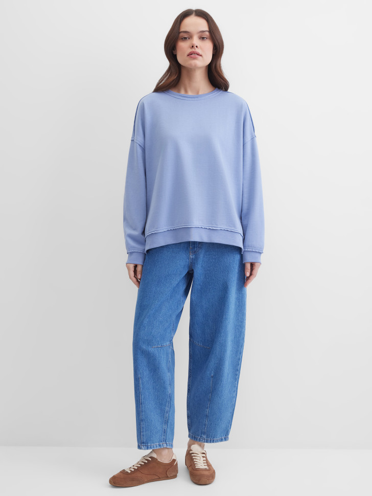 Свитшот свободного кроя