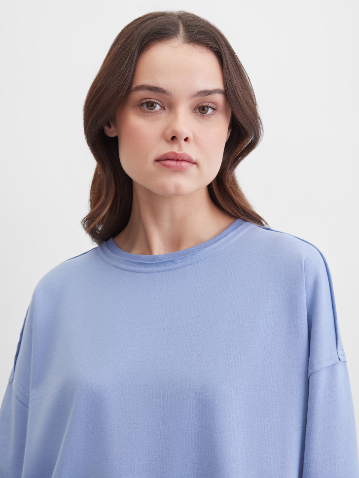 Свитшот свободного кроя