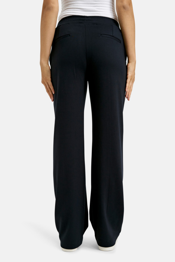 Брюки трикотажные