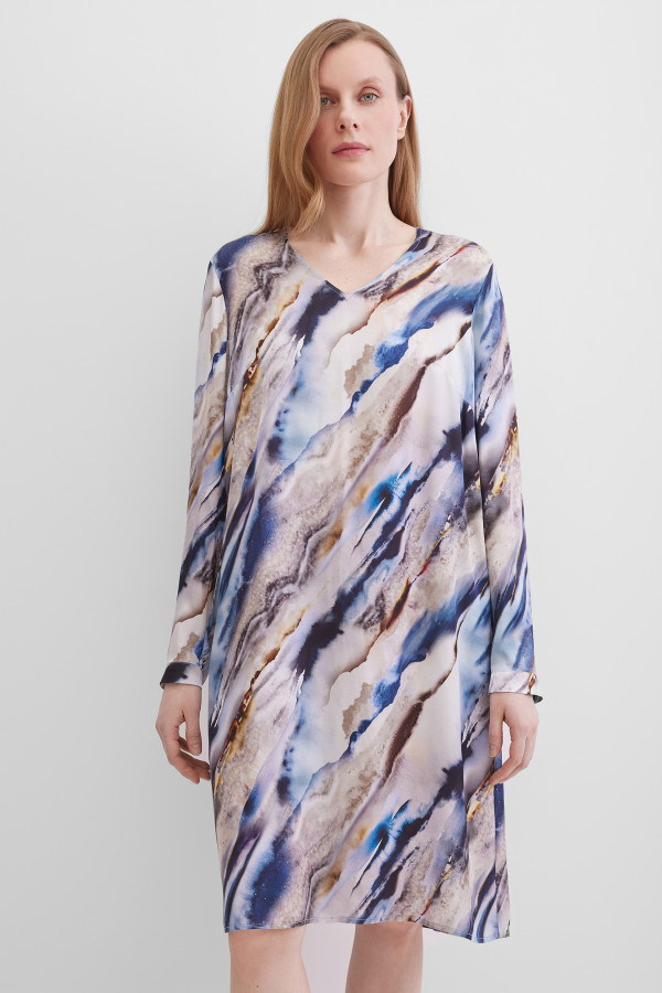 Платье с абстрактным принтом