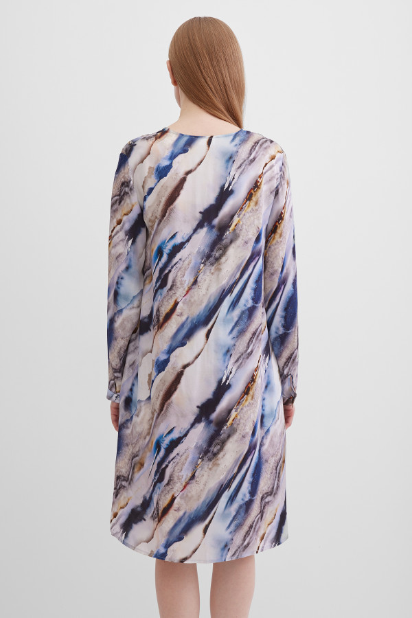 Платье с абстрактным принтом