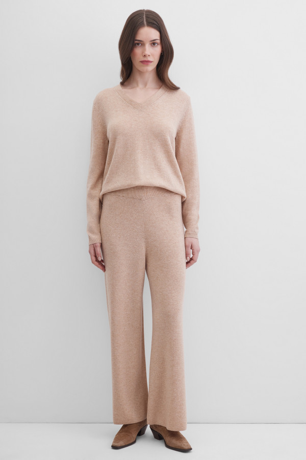 Брюки трикотажные