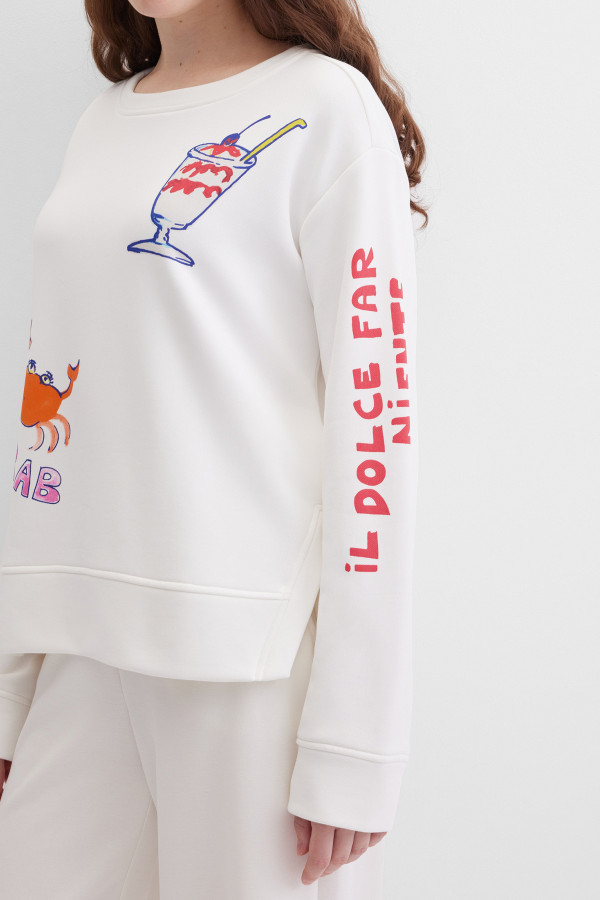 Свитшот свободный