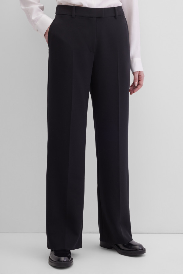 Брюки со стрелками средней посадки