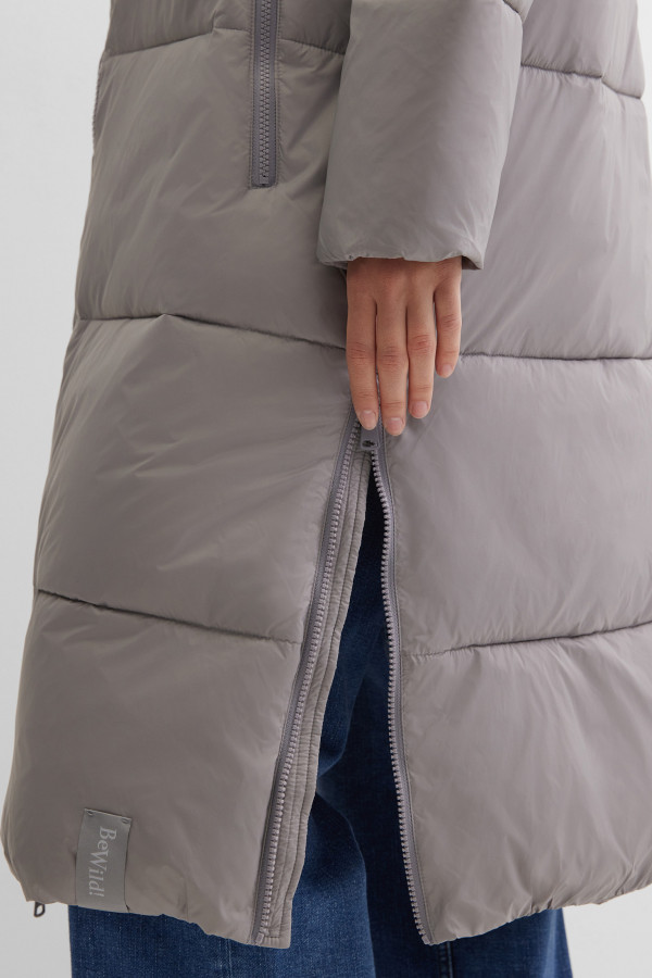 Пальто стеганое