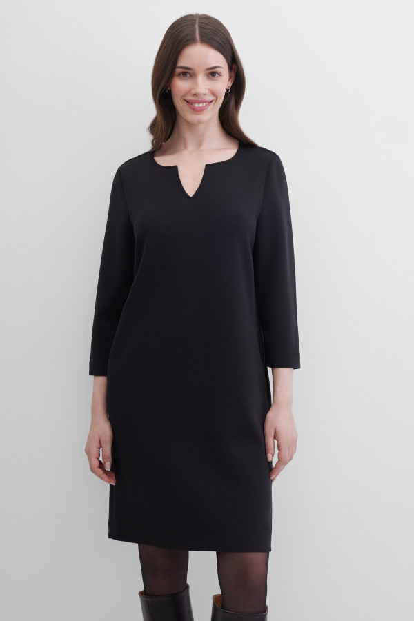 Платье прямого кроя