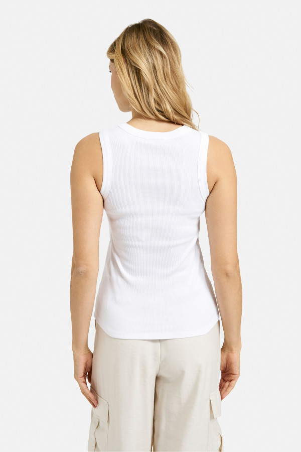 Топ на широких бретелях