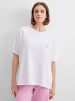 Футболка с рисунком на спине