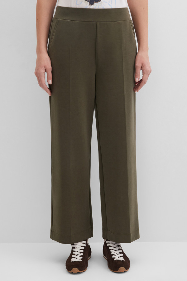 Брюки трикотажные широкие 