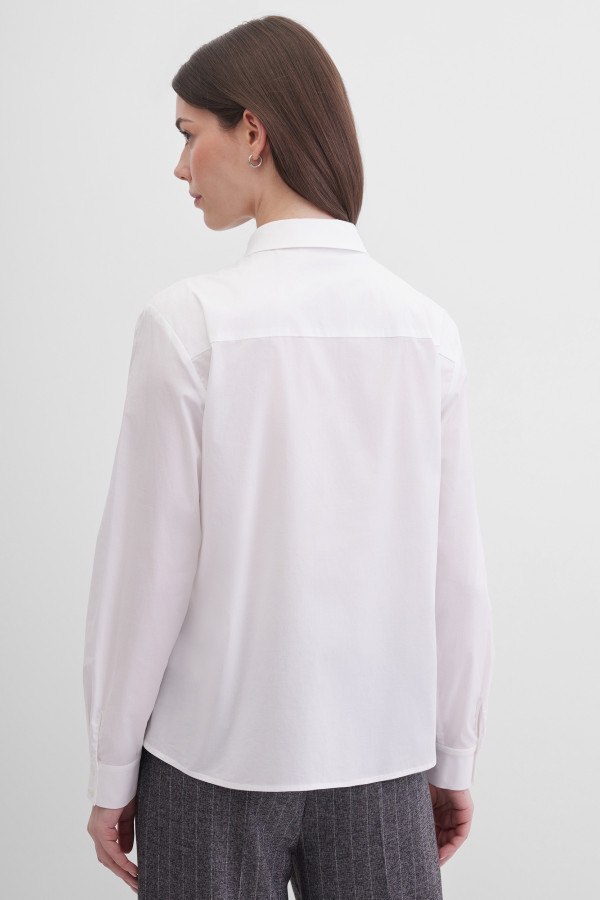 Блузка с фактурной отделкой