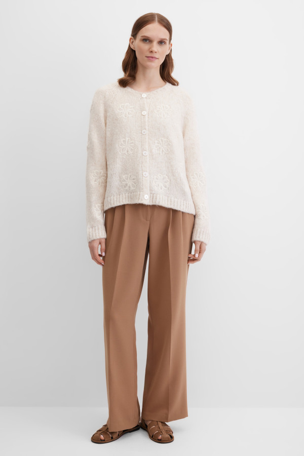 Кардиган вязаный