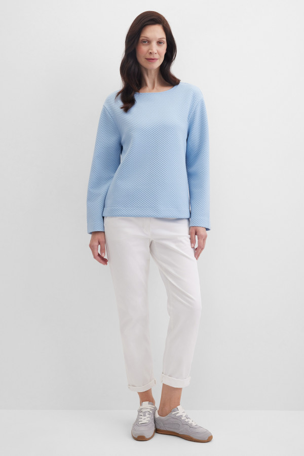 Свитшот из фактурного трикотажа