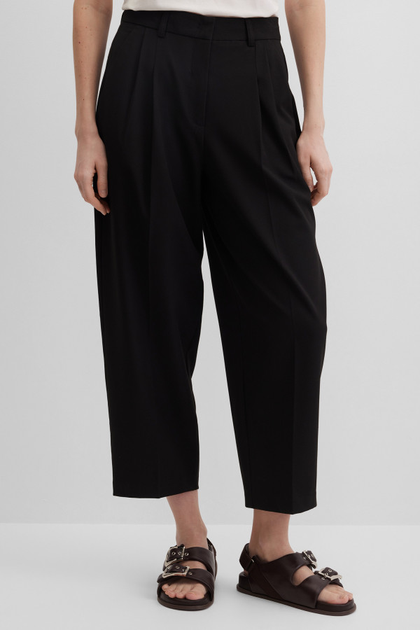 Брюки бананы