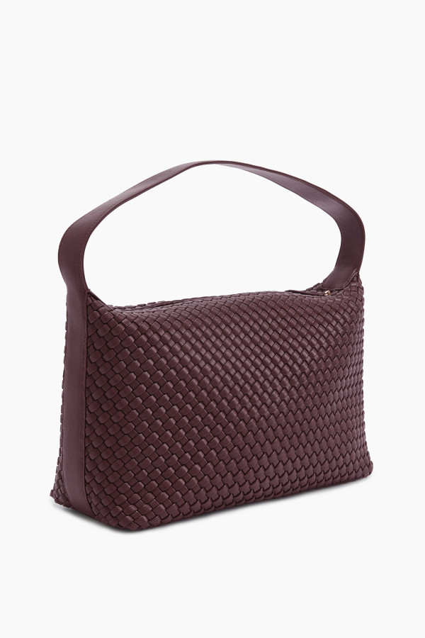 Сумка с плетением