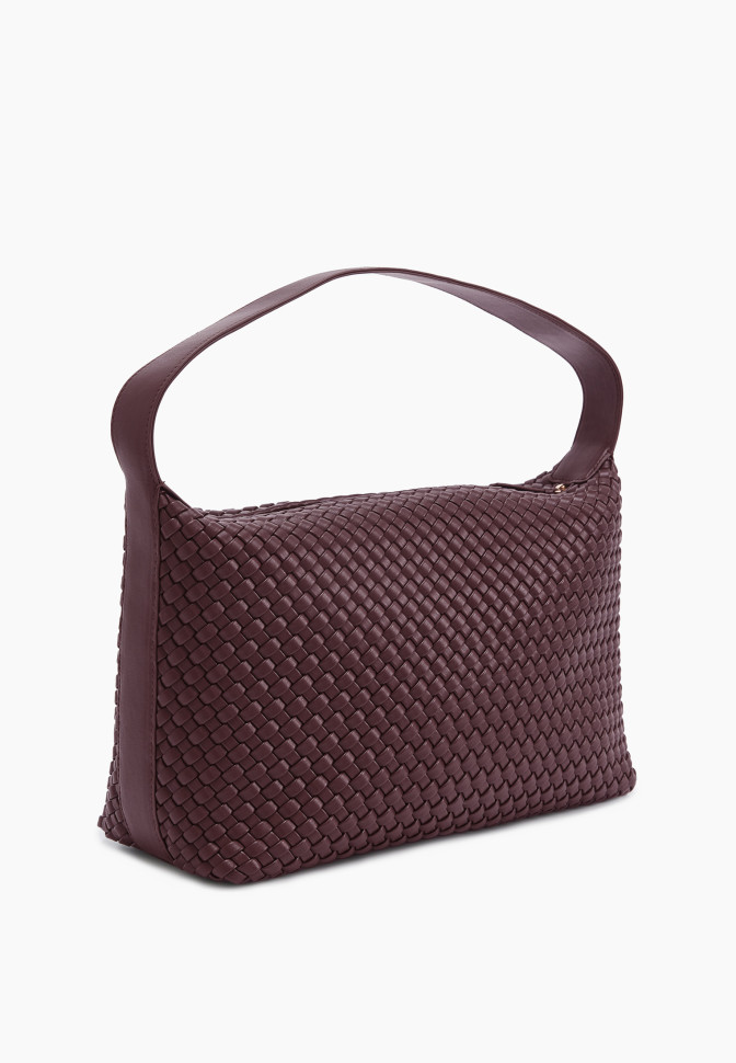 Сумка с плетением