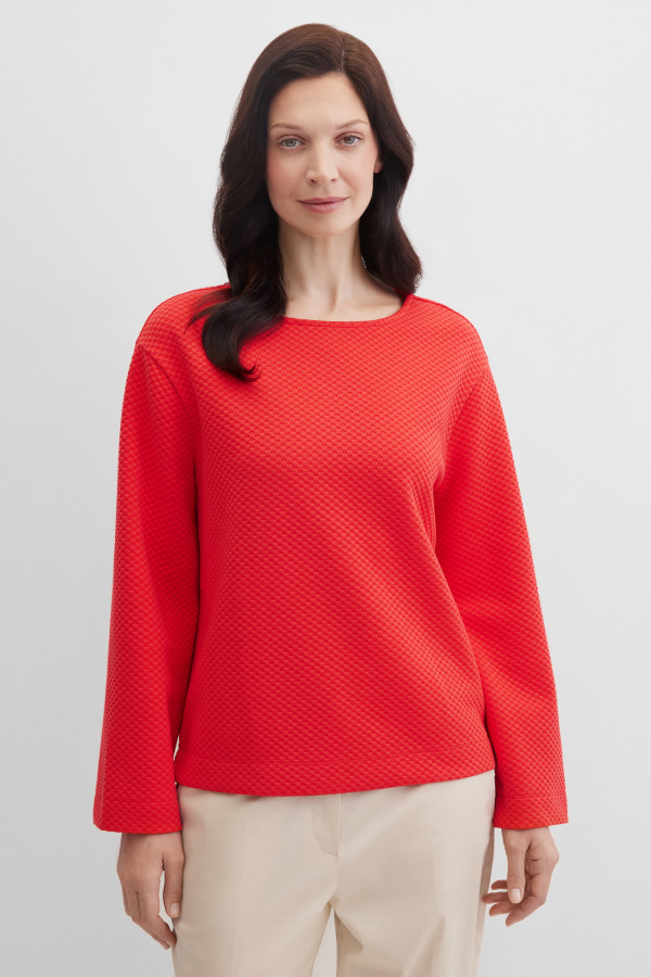 Свитшот из фактурного трикотажа