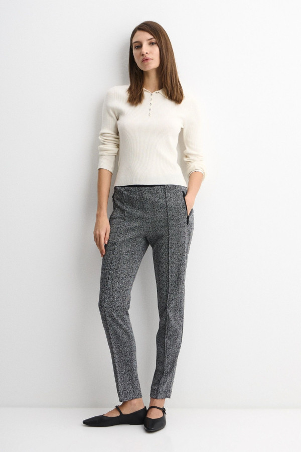 Брюки трикотажные