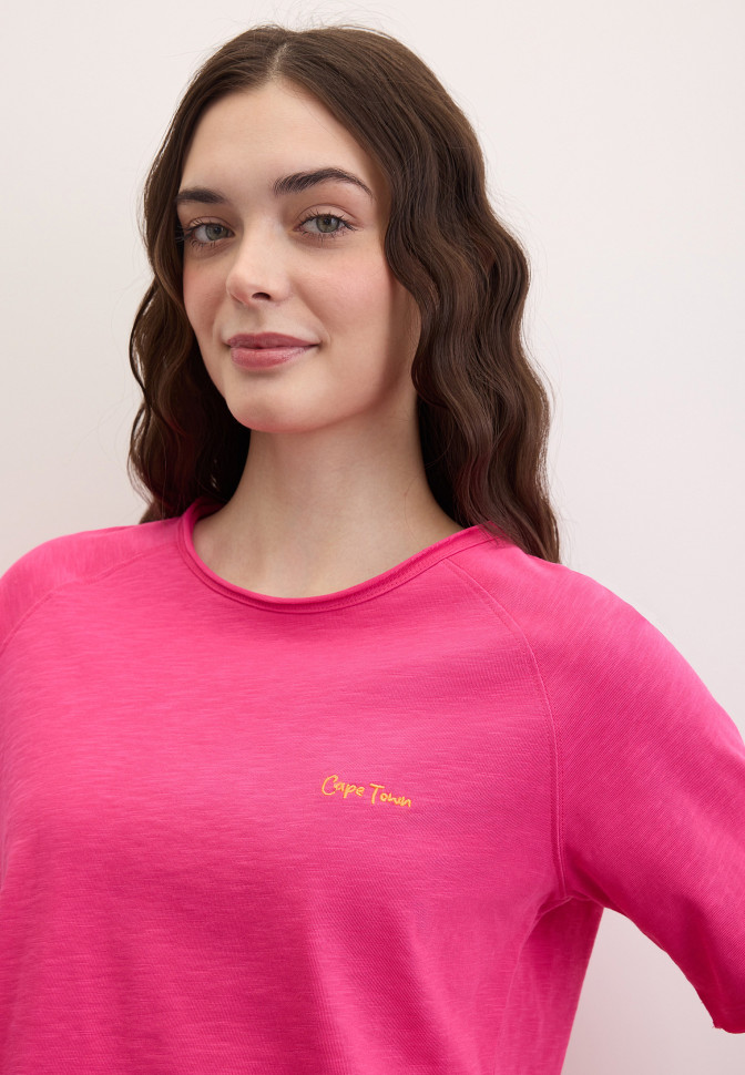 Футболка с необработанным краем