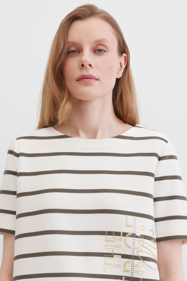 Футболка в полоску