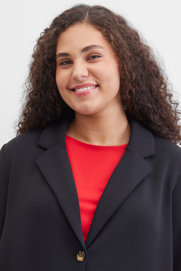 Жакет трикотажный