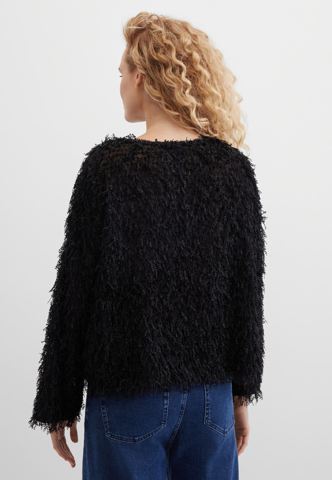 Джемпер с бахромой