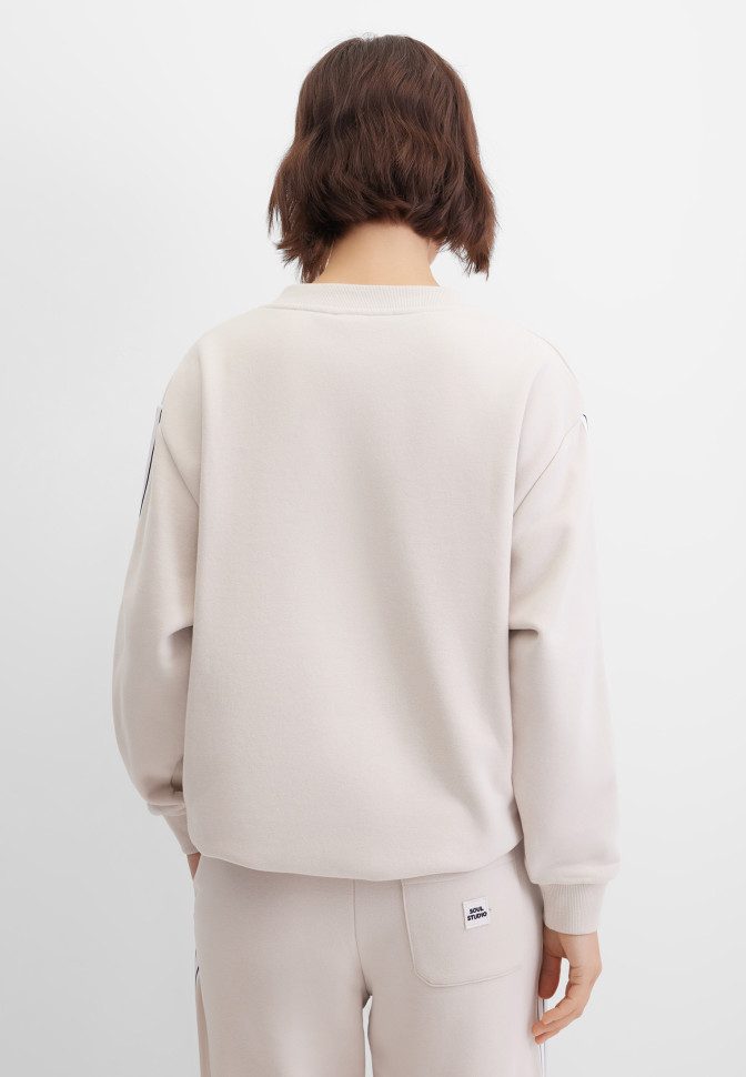 Свитшот свободный