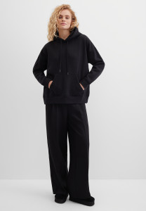 Свитшот-худи с капюшоном