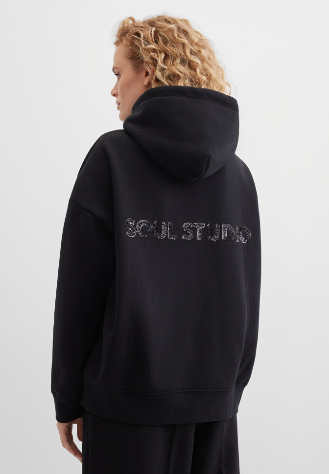 Свитшот-худи с капюшоном