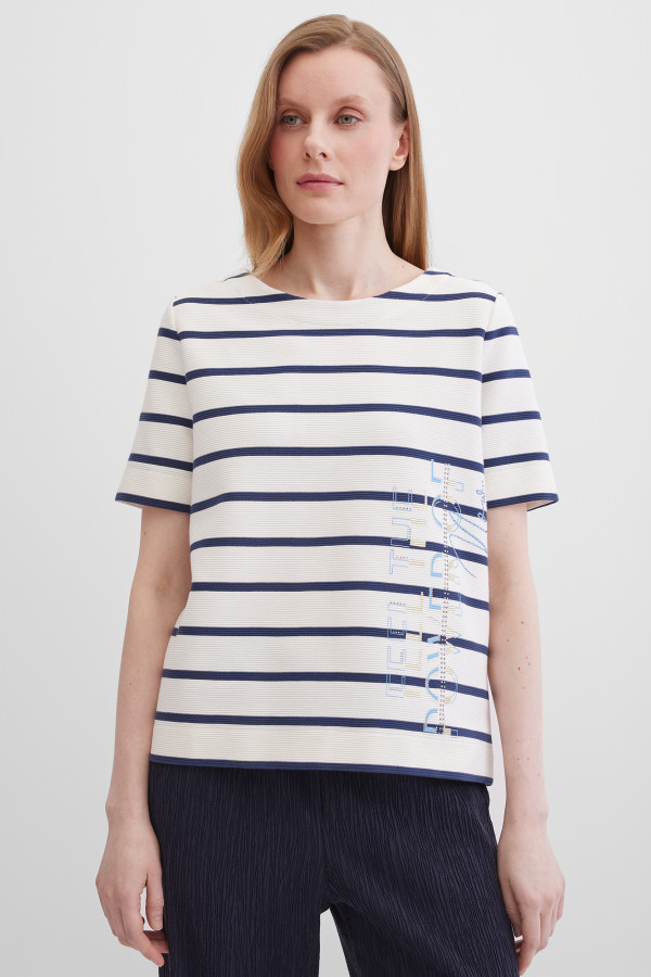 Футболка в полоску