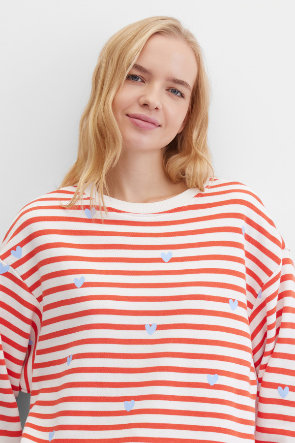 Свитшот свободный в полоску