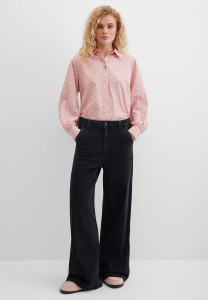 Джинсы широкие