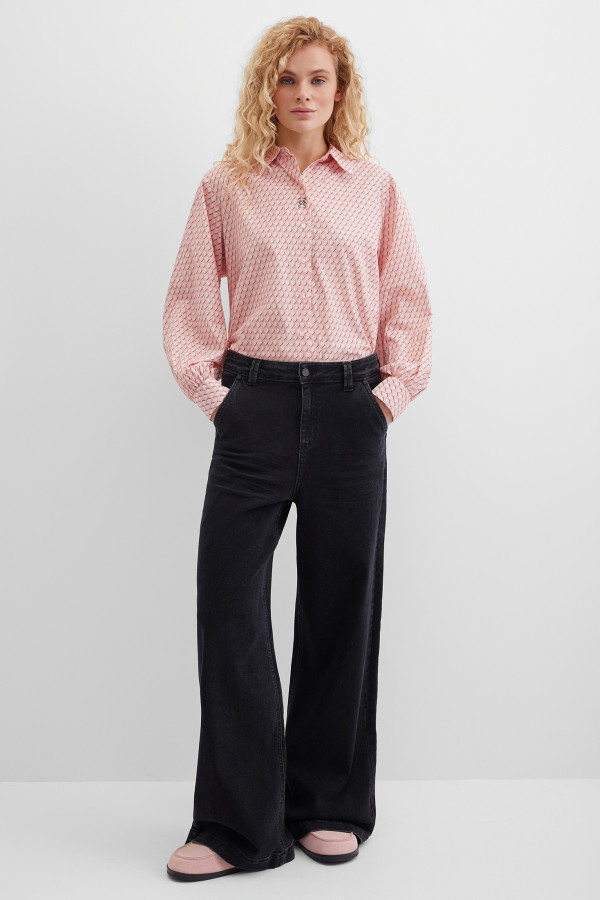 Джинсы широкие